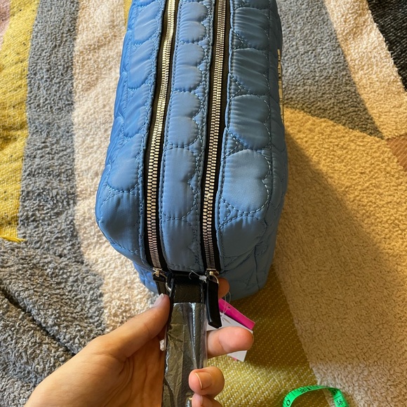 NWT Betsey Johnson Weekender Cosmetic Case - Picture 10 of 12